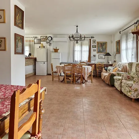 Apartment Cortijo Rural Majolero 3 *